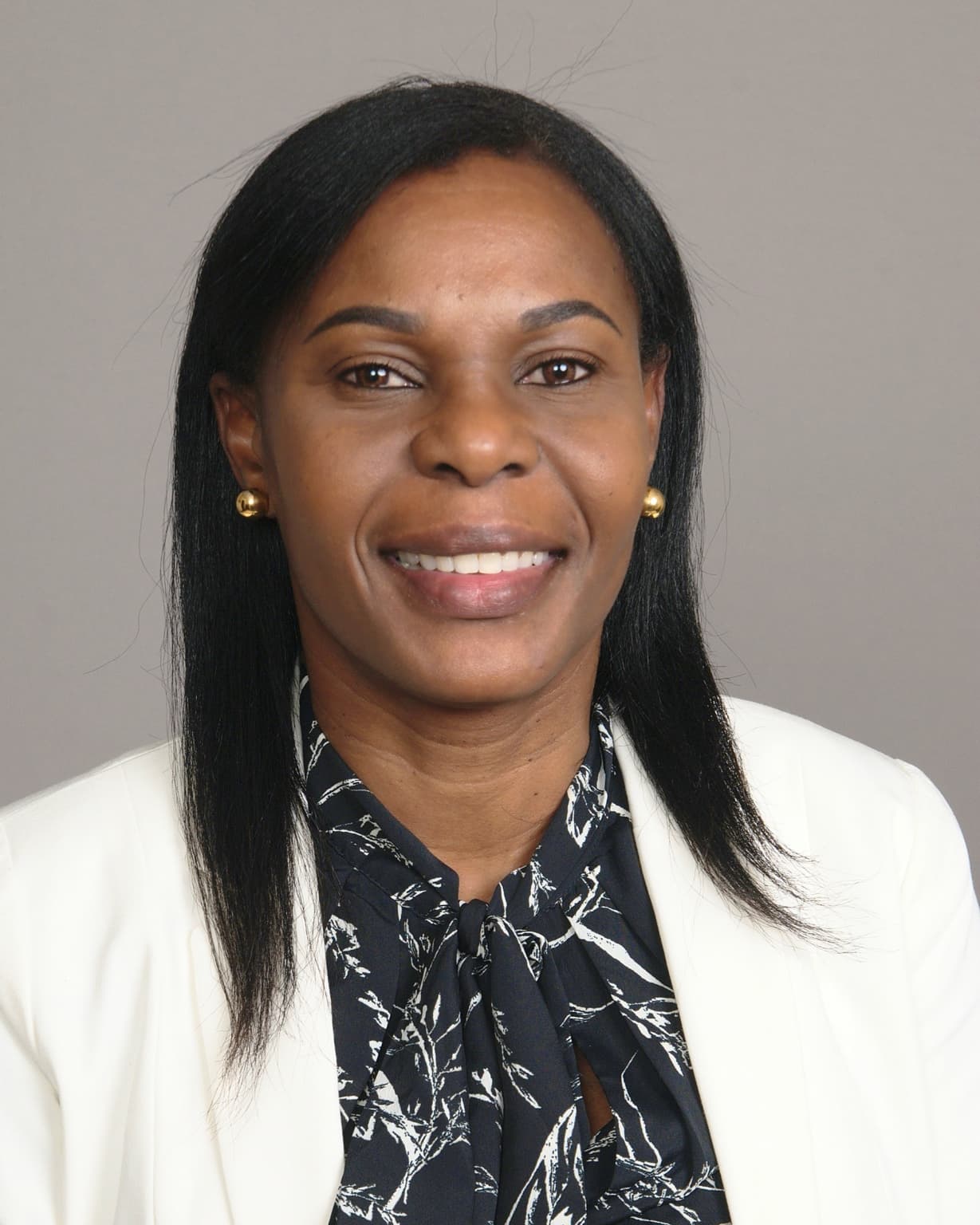Deon Robinson, Co-Host · Hospitality Coordinator